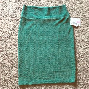 LuLaRoe Cassie skirt. Size medium. New with tags!